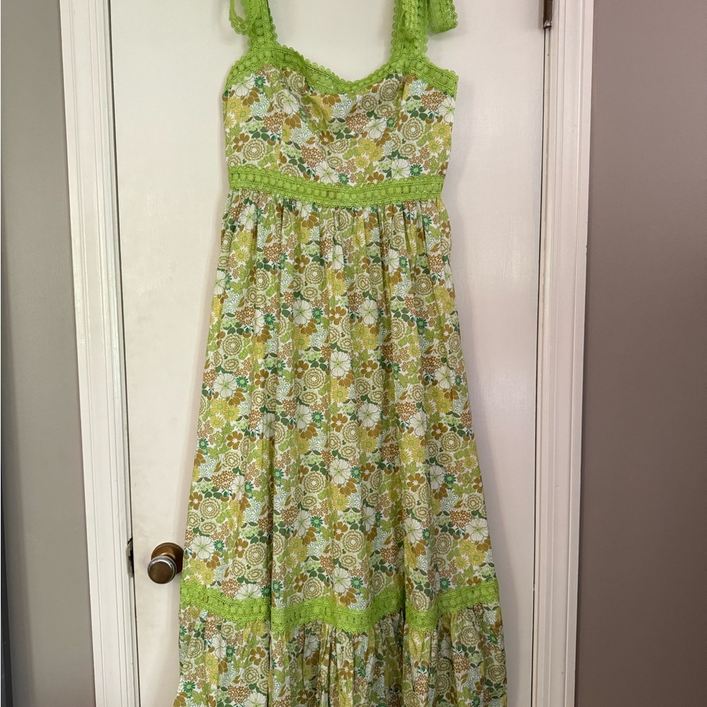 Women’s Green Floral Sundress with Crochet Trim